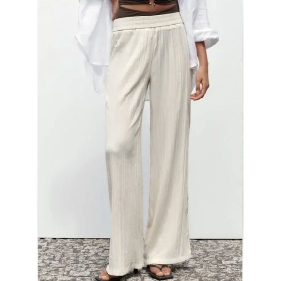 Zara Pants - ZARA Crinkle Wide Leg Pants White X-Small